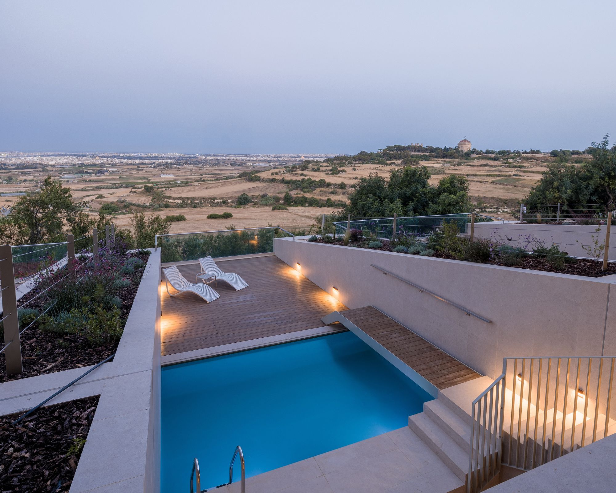 Private-pool-property-with-view-malta
