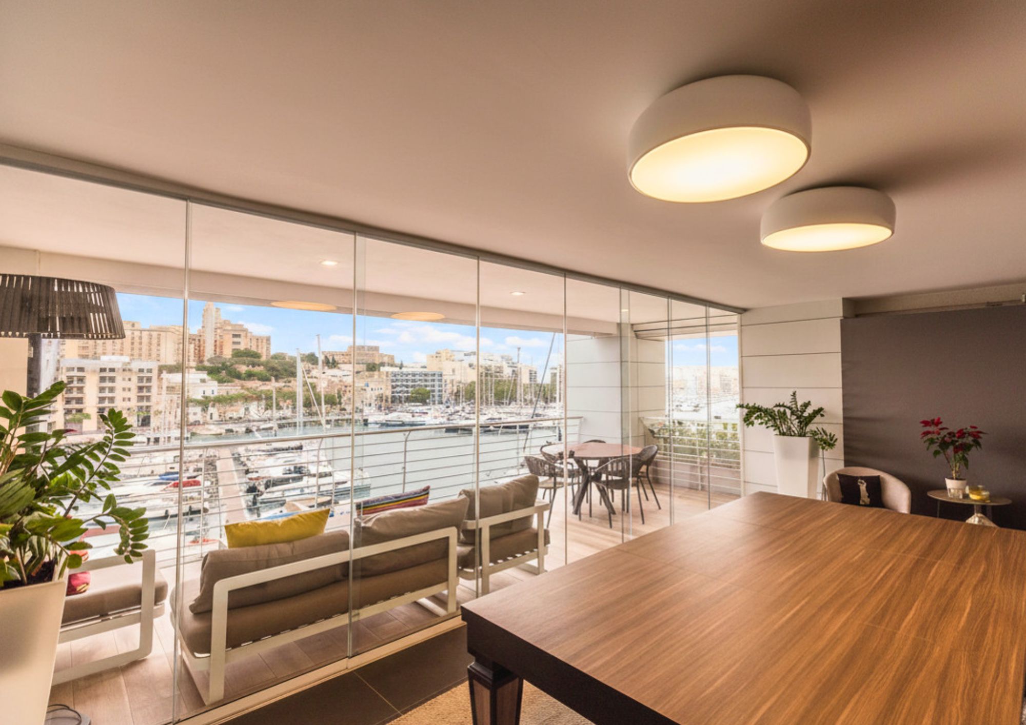 Apartment with a marina view in Ta' Xbiex